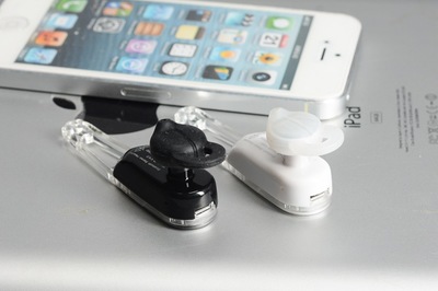 【HM9200立體聲csr4.0音樂藍牙耳機跑馬燈語音提示一拖二電量顯示】價格,廠家,圖片,藍牙耳機,深圳市福田區遠望數碼商城震軒屹通訊產品商行-