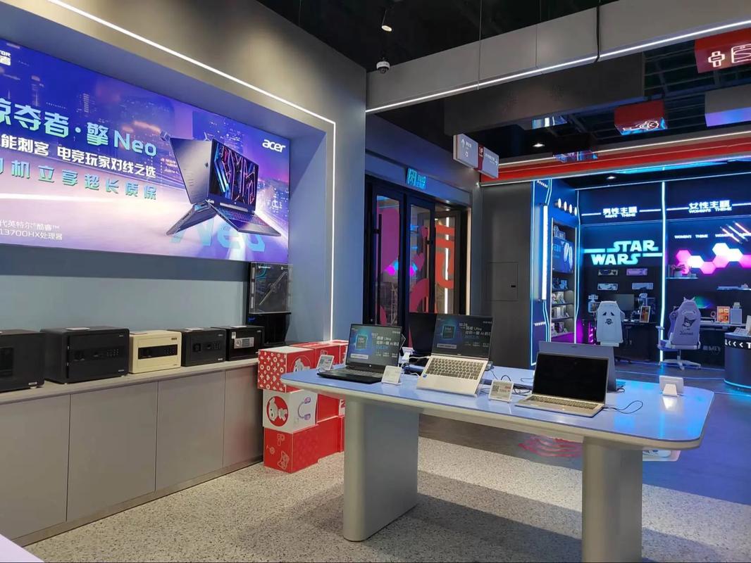 有買電器,數碼的家人們,可以來天津京東mall,地址就在南開