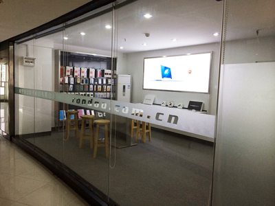 三星 GALAXY A3 (A3000/雙4G) 輕巧時(shí)尚入門(mén)機(jī)，性價(jià)比之選